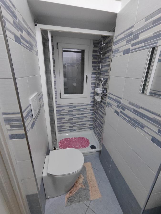 Monolocale Maria Vittoria Apartment Turin Exterior photo