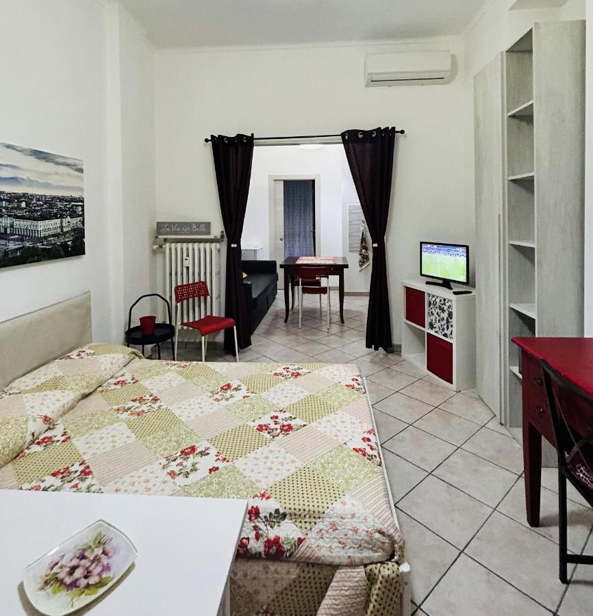 Monolocale Maria Vittoria Apartment Turin Exterior photo